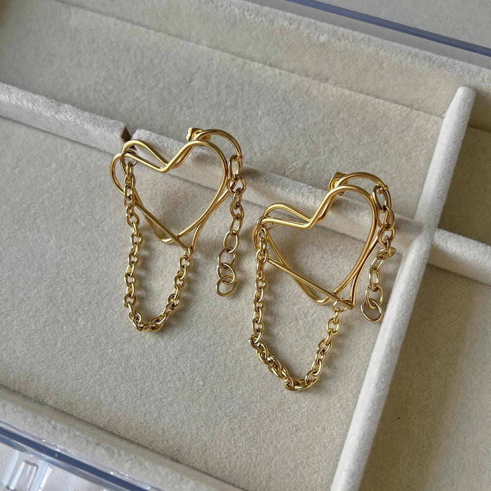 Heart shaped link earrings