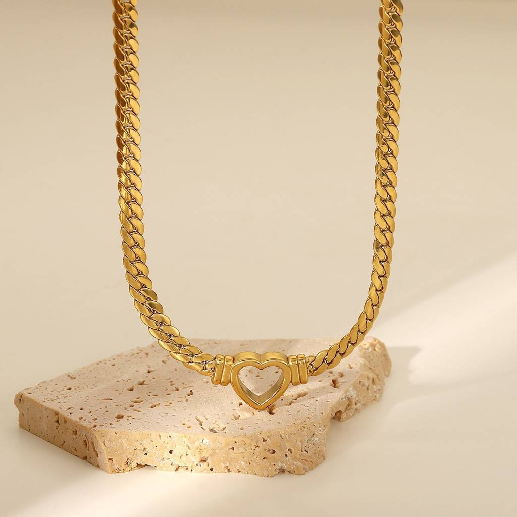 Premium heart zig chain
