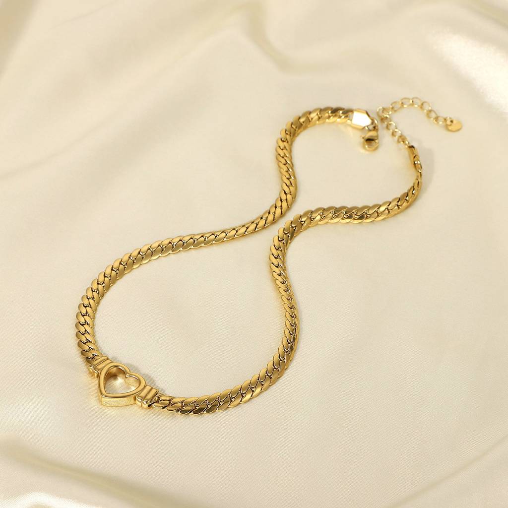 Premium heart zig chain