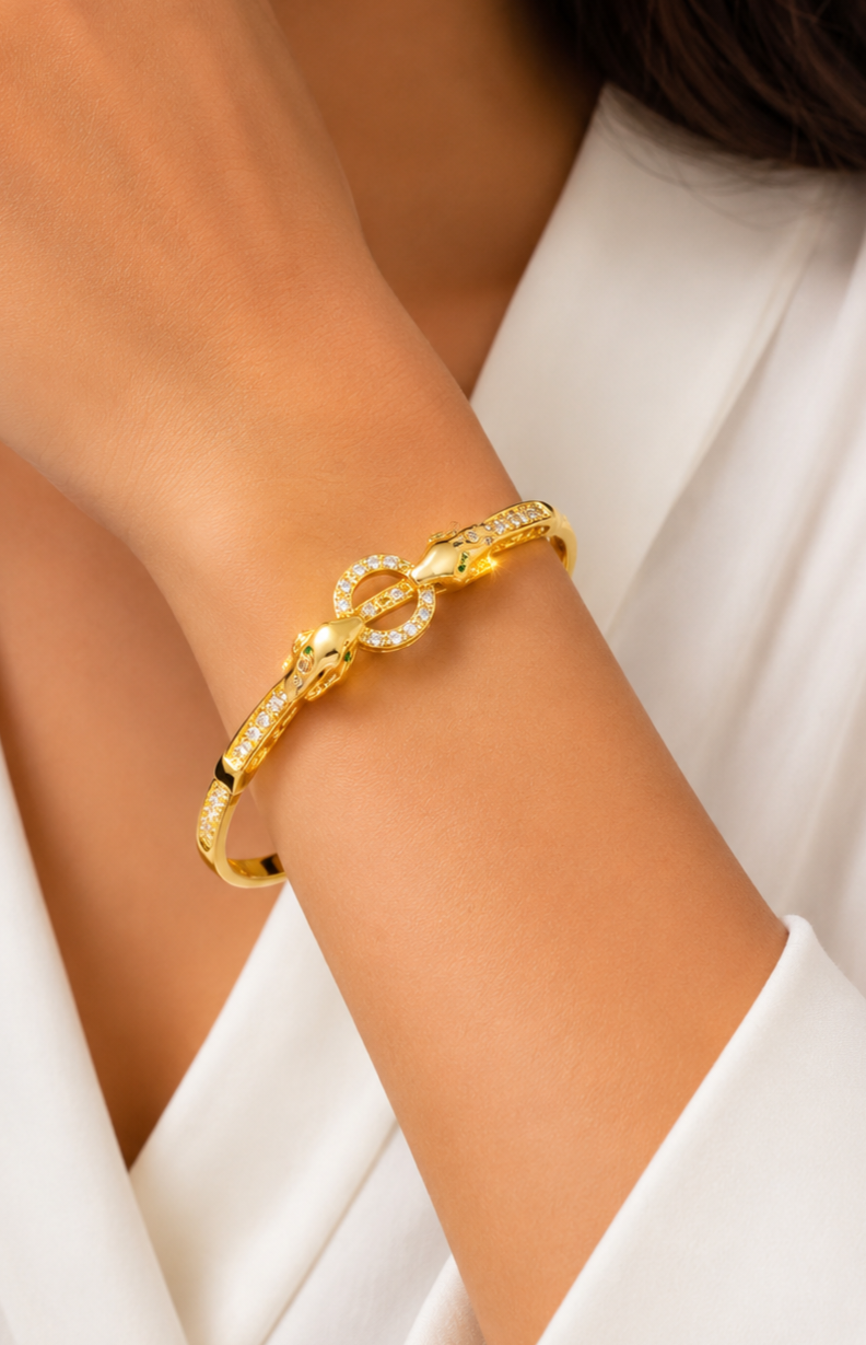 Luxury gold heads panther cartier