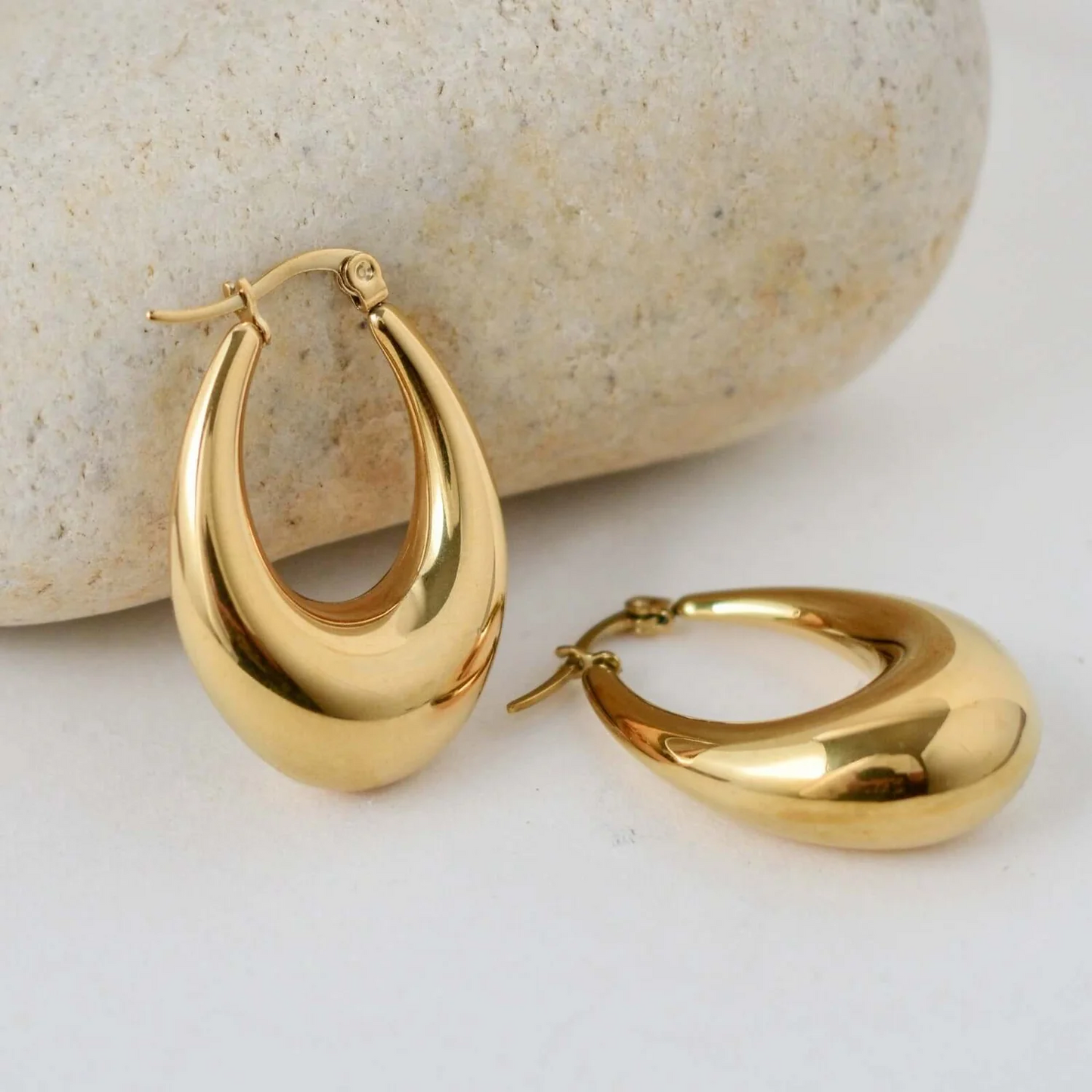 Long u shaped earrings